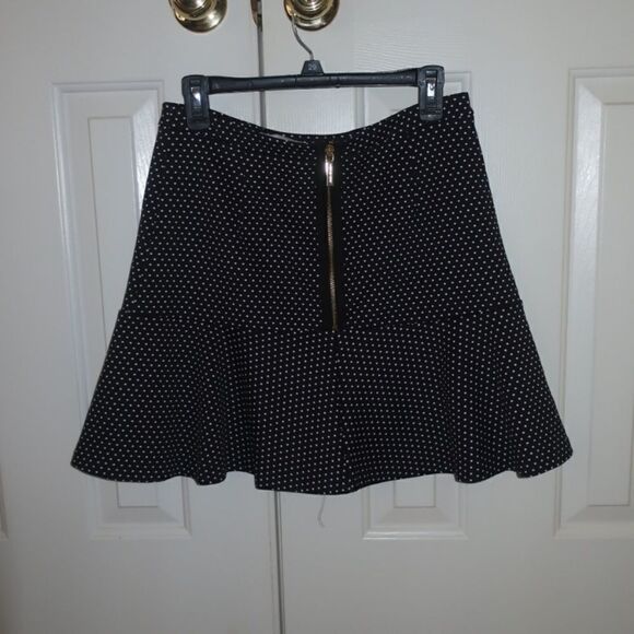 LIKE NEW WOMEN’S MICHAEL KORS POLKA DOT SKATER SKIRT SIZE 2 - Picture 2 of 6